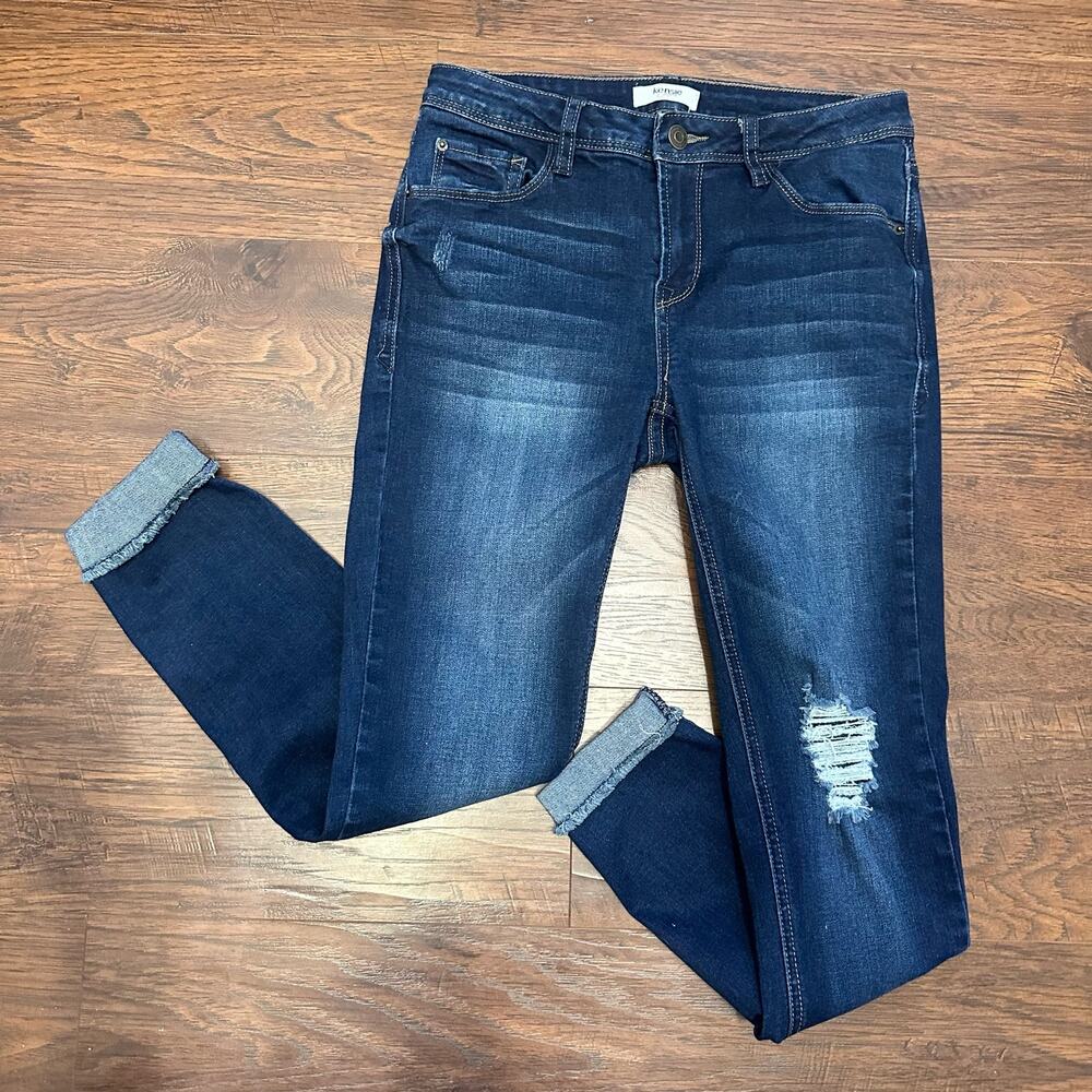Kenzie Dark Wash Distressed Jeans *No Tag Womens Size Small Blue Skinny Mid Rise